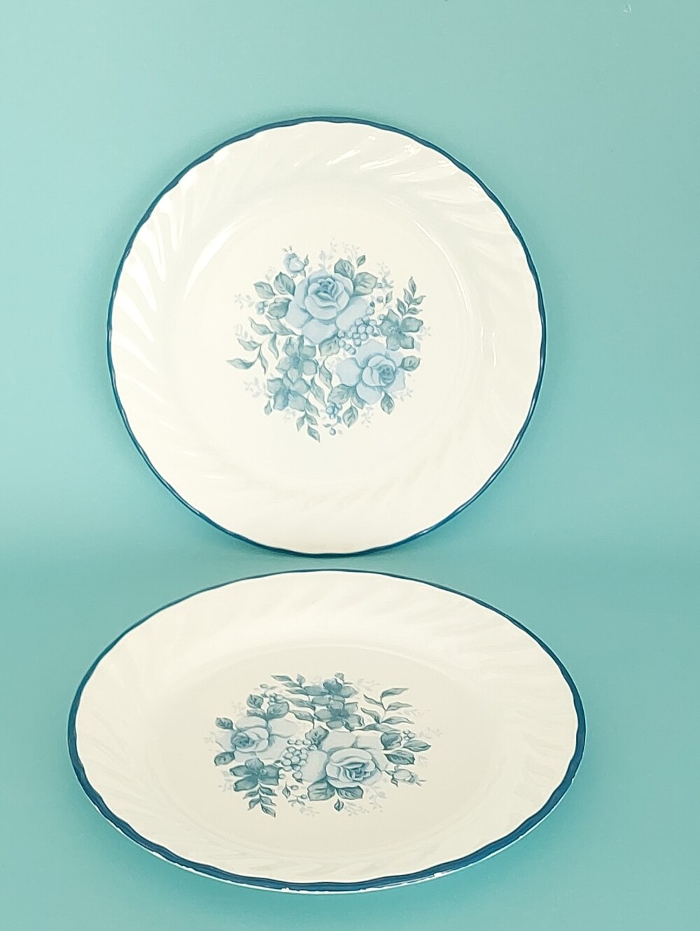 Set of 2 Vintage Corelle Blue Velvet Salad Plates 7.25” Rose Floral Swirl